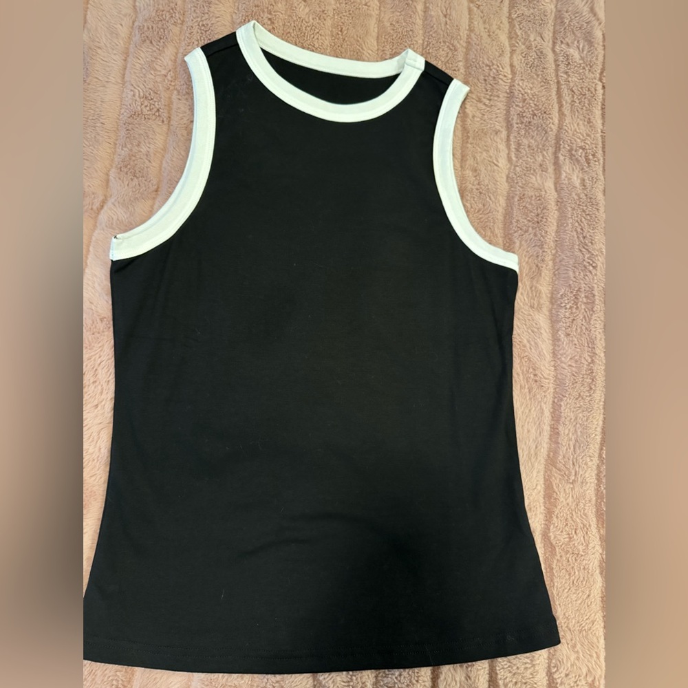 Commence Black Tank with White Trim